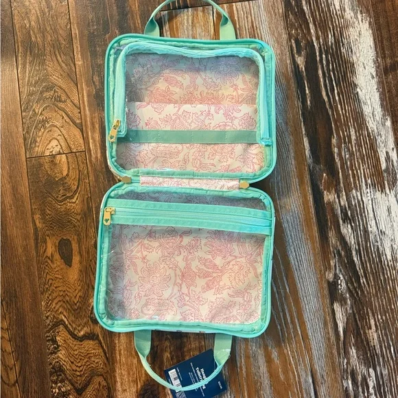 Roller Rabbit Mint-Trim Heart Pattern Travel Case - Picture 2 of 3